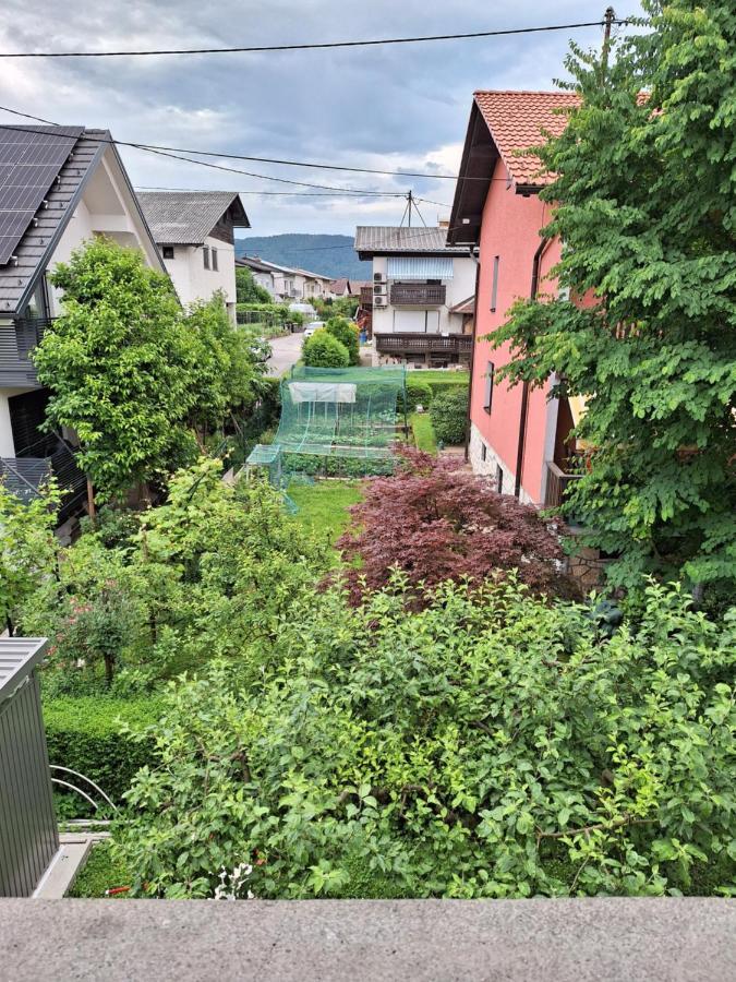 Guesthouse Flower Laibach Exterior foto